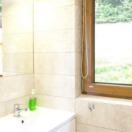 W Kasinie Holiday home Kasina Wielka